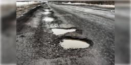 Read more about - Kolkata Roads | বর্ষায় বেহাল রাস্তার মেরামত করতে ১৮ কোটি টাকা বরাদ্দ রাজ্য সরকারের!