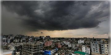 Read more about - Weather Update | ১লা বৈশাখে দক্ষিণবঙ্গের বেশিরভাগ জেলাতে কালবৈশাখীর সম্ভাবনা, বাড়বে সর্বোচ্চ তাপমাত্রাও!