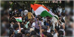 Read more about - CJP protest | সারাদেশে ছড়াচ্ছে ‘ককরোচ’দের বিক্ষোভের আঁচ, প্রত্যেকটি রাজ্যের আইনশৃঙ্খলাতে নজর কেন্দ্রের