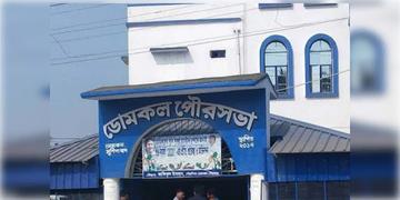 Read more about - Domkol | আবাস যোজনার ঘর বরাদ্দ হয়েছিল, অথচ ঢোকেনি টাকা, দুর্নীতি ফাঁস ডোমকলে!
