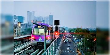 Read more about - Kolkata Metro | দেড় ঘণ্টার পথ অতিক্রম হবে ৩৫ মিনিটে! ২০২৬ সালের মধ্যেই চালু হবে নিউ গড়িয়া-সেক্টর ফাইভ মেট্রো পরিষেবা!