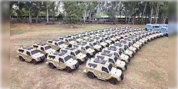 Read more about - WB Assembly Election | পর পর দাঁড়িয়ে CRPFর সাঁজোয়া যান 'বিস্ট'! দ্বিতীয় দফার ভোট শান্তিপূর্ণ করতে কোমর বেঁধেছে কমিশন!