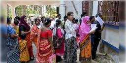 Read more about - West Bengal Assembly Elections 2026 | প্রথম দফার ভোটের হারে কিস্তিমাত মহিলাদের! ভোট দিলেন কজন তৃতীয় লিঙ্গের ভোটার?