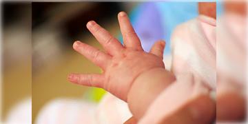 Read more about - Karnataka Heatwave | গরমের দাপটে কাহিল রায়চুর! ডিহাইড্রেশনে আক্রান্ত হয়ে হাসপাতালে ভর্তি কর্ণাটকের ৪৭ সদ্যোজাত