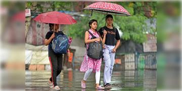 Read more about - Weather Update | শনিতে বিক্ষিপ্ত বৃষ্টি সম্ভাবনা দক্ষিনবঙ্গে, একনজরে আজকের আবহাওয়া আপডেট