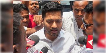 Read more about - Abhishek Banerjee | ফের আইনি জটিলতায় অভিষেক বন্দ্যোপাধ্যায়, এবার উঠলো মাটি চুরি ও সরকারি খাস জমি দখলের অভিযোগ!