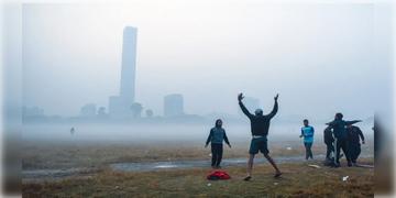 Read more about - Weather Update | ফেব্রুয়ারিতেই বসন্তের আগমন, পালাচ্ছে শীত, একনজরে কলকাতার আজকের আবহাওয়া আপডেট