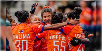 Read more about - Womens Hockey WC | হকি বিশ্বকাপে ইতিহাস ভারতের মেয়েদের! দক্ষিণ আফ্রিকাকে ৬-১ গোলে হারালো ভারতের মেয়েদের হকি টিম!