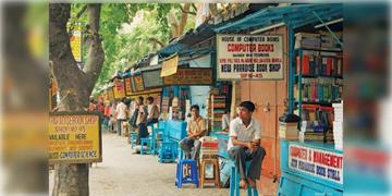Read more about - College Street | কলেজ স্ট্রিটের ভোলবদল! ‘অক্সফোর্ড স্ট্রিট’-এর আদলে ‘মেকওভার’, বইয়ের দোকান নিয়েও বড় সিদ্ধান্ত অগ্নিমিত্রার!