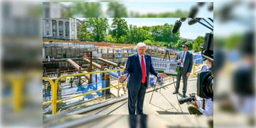 Read more about - Donald Trump | ইরানে টানা ১৩ দিন হামলার পর হঠাৎ যুদ্ধ বন্ধ ট্রাম্পের, নেপথ্যে অস্ত্রভাণ্ডারে টান?